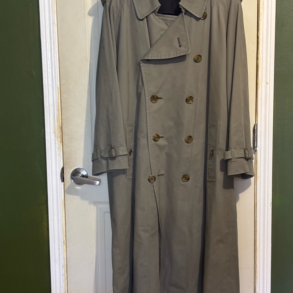 Burberrys Trench Coat - olive